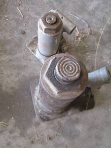 lot 114 image: 2 bottle  jacks