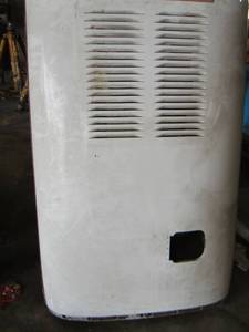 lot 119 image: white metal plane engine shield