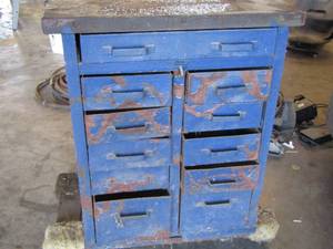 lot 174 image: 10 draw metal tool box blue
