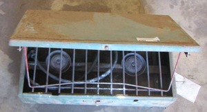 lot 176 image: Coleman 2 light main burner