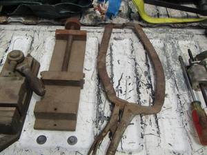 lot 192 image: Tool lot includes, large screw drivers- Table clamps- C clamp,  AUGER MIXER  and more