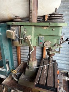 lot 5 image: MILLING MACHINE - GO WELL MACHINE GCC30