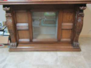 lot 20 image: 38X61X22 WOODEN TV SATND WITH FIREPLACE INSERT