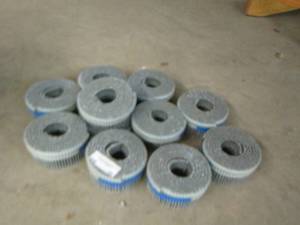 lot 58 image: ROLLS OF NAILS QTY 11