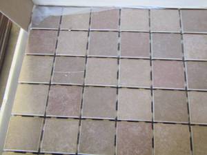 lot 123 image: CERAMIC MOSAIC  TILE 2X2