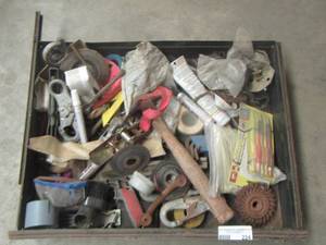 lot 224 image: tool box draw full of tools
