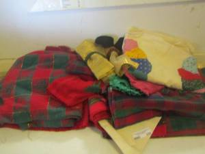 lot 226 image: christmas table clothes
