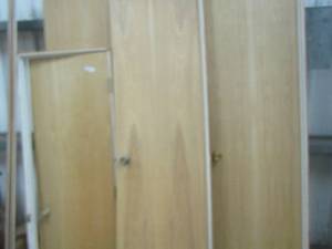 lot 232 image: doors sizing from 5,8 all 25 inches wide quantity for
