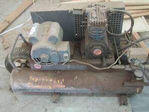 lot 244 image: MAGNETEK CONTORT AC MOTOR, 230 V 7.5 THROUGH 15.0 AMPS, UNKNOWN WORKING CONDITION IT IS ELECTRIC