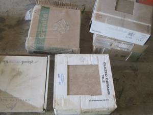 lot 260 image: 6 boxes of granite tile and ceramic tile, glaze color marble color all new 1 pack
