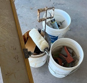 lot 277 image: PAINT SUPPLIES  - SHIELD, PAINT, CAULK, ROLLER  PLUS 