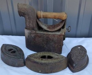 lot 32 image: Antique Steam Iron and 3 Sad Iron Bases