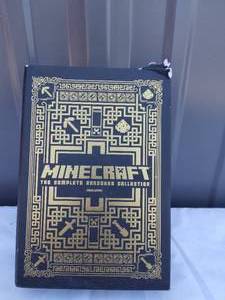 lot 35 image: Minecraft Complete Handbook Collection--Box has some damage (Pic 5)