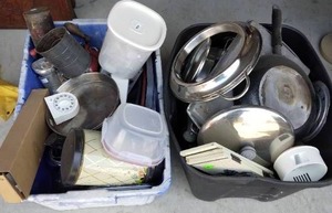 lot 74 image: 2 Totes Overflowing With Kitchen Items--Please see pics
