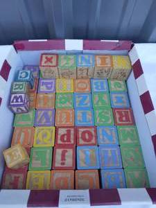 lot 135 image: Box with 40 Vintage Educational Wooden Blocks--Check these out