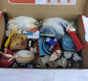 lot 145 image: Junk Drawer Lot #2---Really nice items here