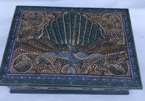 lot 171 image: Vintage Hand Carved Wooden Peacock Trinket Box Lined in Red Felt