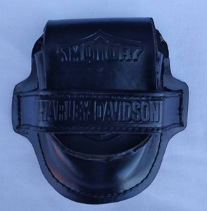 lot 175 image: Harley Davidson Leather Zippo Lighter Holder
