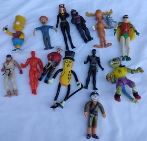 lot 194 image: Nice Selection of Vintage Collectible Toy Figures--Please see pics