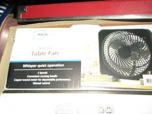 lot 82 image: mainstay 9 in table fans qty 3