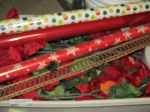 lot 126 image: wrapping paper, holiday flowers, bags,