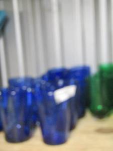 lot 129 image: 8 green drinking glasses, 12 blue glass cups