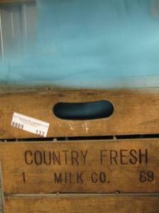 lot 133 image: Country Fresh MILK Wooden Crate- HAS METAL DIVER INTACT
