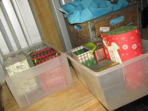 lot 134 image: gift boxes all with lids