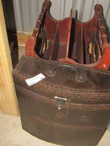 lot 151 image: magazine rack- handled brown case