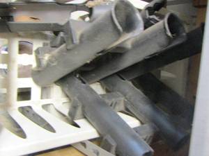 lot 164 image: METAL ROD HOLDERS
