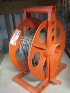 lot 173 image: Roll of wire