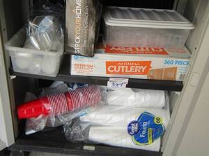 lot 227 image: Cutlery goods, plastic cups and more