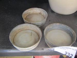 lot 232 image: Vintage  Zinc Canning Lids
