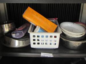 lot 235 image: dog lot shampoo- food & water bowls