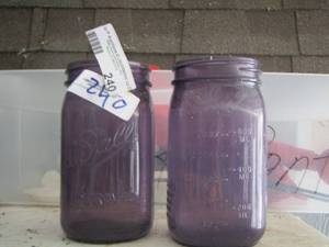 lot 240 image: 2 purple Ball mason jars