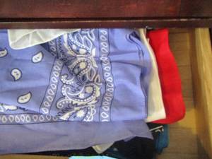 lot 264 image: various colors of bandanas