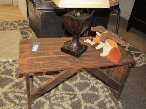 lot 272 image: brown stoolside table size 12 x 24 x 12 small side table lamp