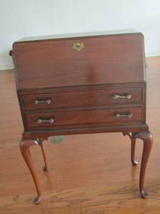 lot 3 image: Vintage  SECRETARY  front, pull down door high leg  made by Thomasville  39 x 27 x 16
