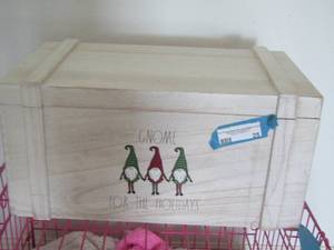 lot 25 image: gnome wooden box for holiday