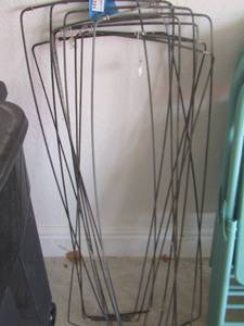 lot 331 image: VINTAGE PANT CREASERS  STRETCHERS Hangers
