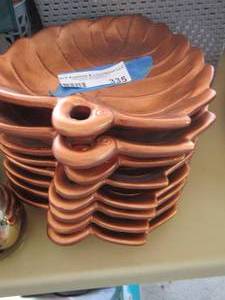 lot 335 image: PIER 1 LEAF Design Plates,  qty 8