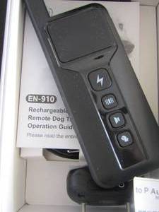 lot 379 image: EN-90 rechargeable training dog collar
