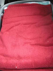 lot 298 image: grey tote of towels beach towels