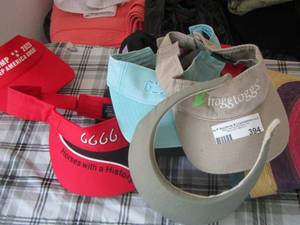 lot 394 image: Sun hats- trump sun visors