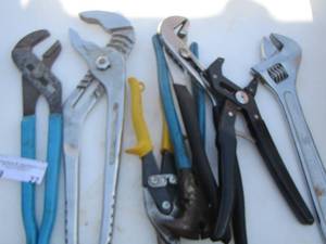 lot 22 image: channel locks, plyers, wrenches, cutters