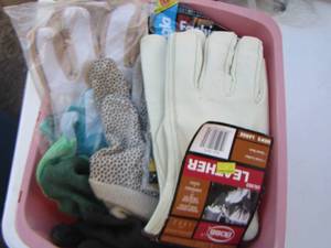 lot 37 image: small lot of new and used gloves