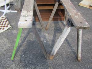 lot 61 image: used wooden saw horses qty 2