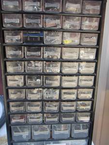 lot 81 image: screw- nail-bolt- nut organizer