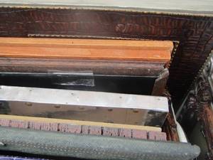 lot 107 image: box of western photo frames various sizes