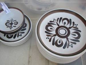 lot 121 image: nortitake fork stone dessert bowls- 6 saucers- 9 dinner plates